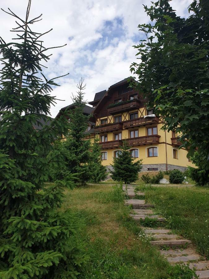 Apartman Erika Vel'ka Lomnica Dış mekan fotoğraf